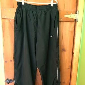 Nike- Dri Fit- wind pant XL